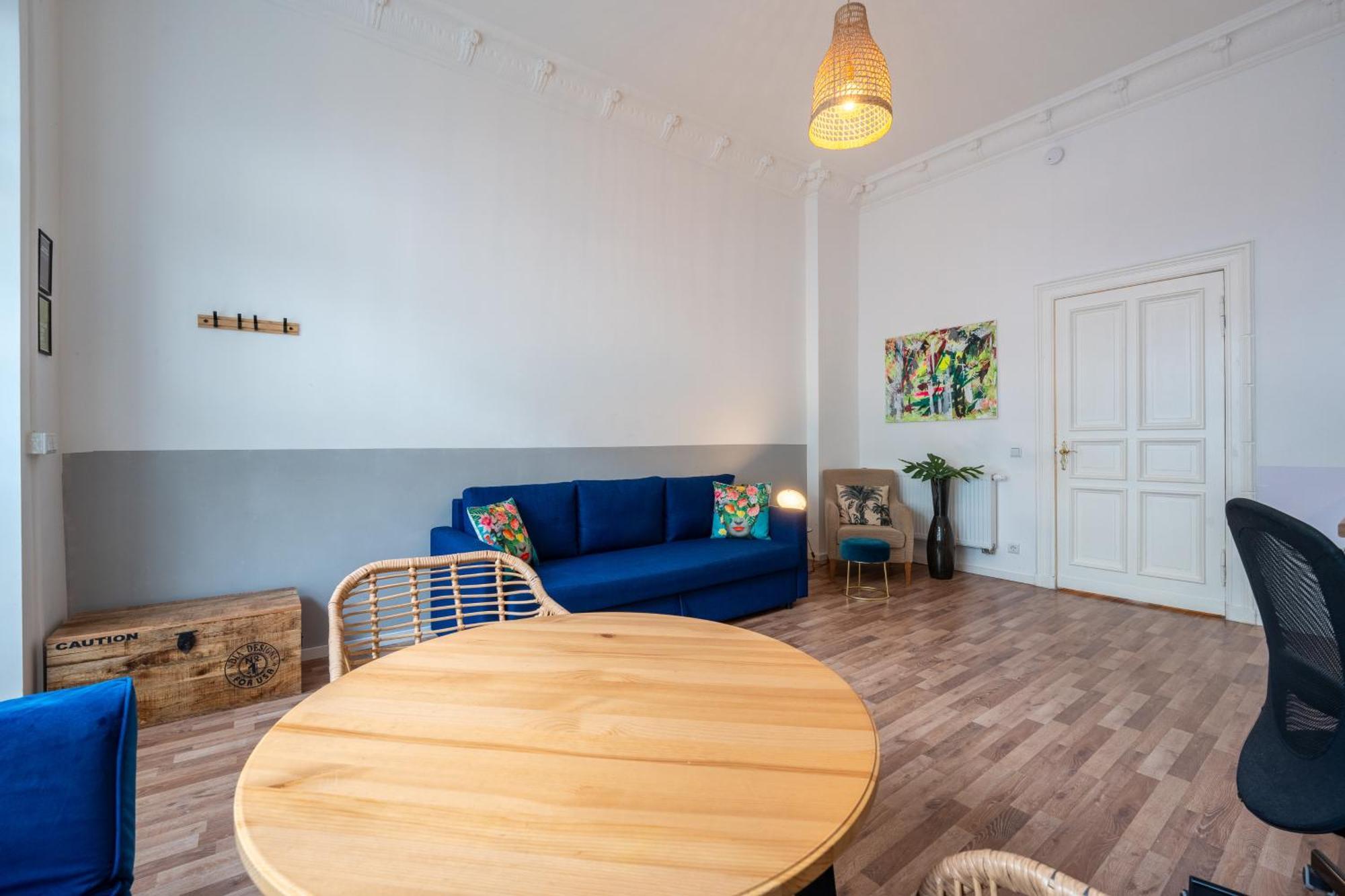 Apartment Modern, Flat With Workspace *